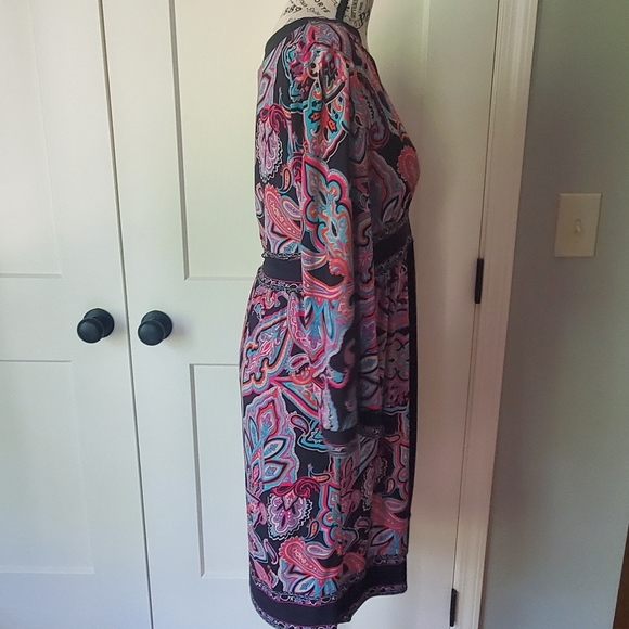 Gorgeous INC dress - Picture 6 of 6